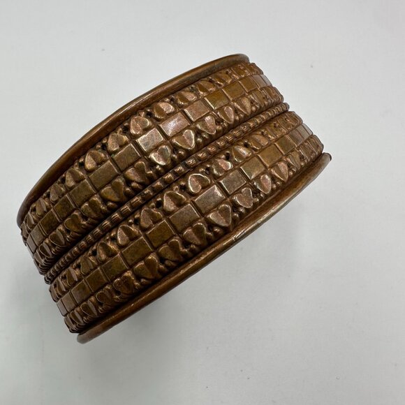 Copper Cuff Bracelet Embossed Heart Pattern Textured Wide Band Boho 7.5" - Picture 2 of 9